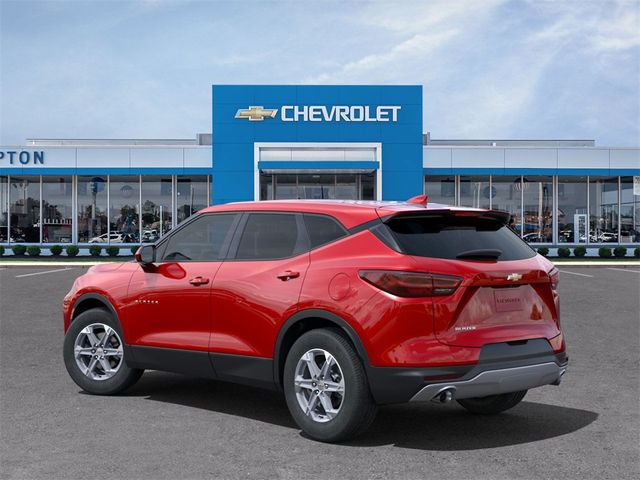 2025 Chevrolet Blazer LT