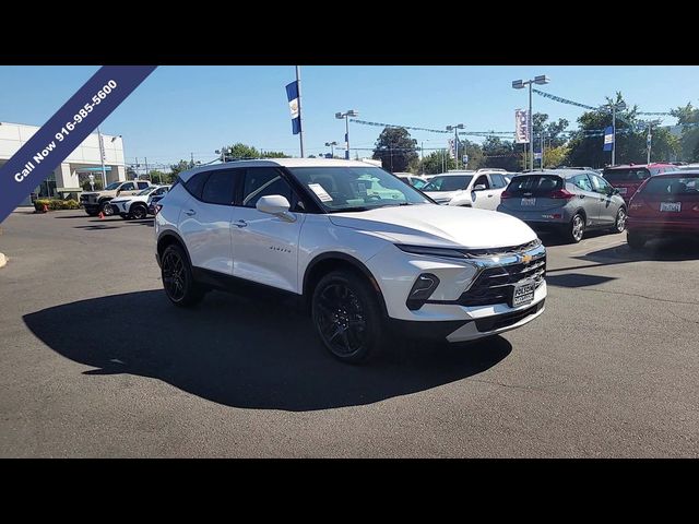 2025 Chevrolet Blazer LT