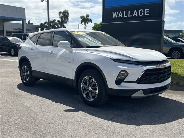 2025 Chevrolet Blazer LT