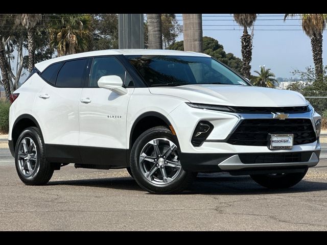 2025 Chevrolet Blazer LT