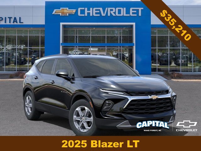 2025 Chevrolet Blazer LT