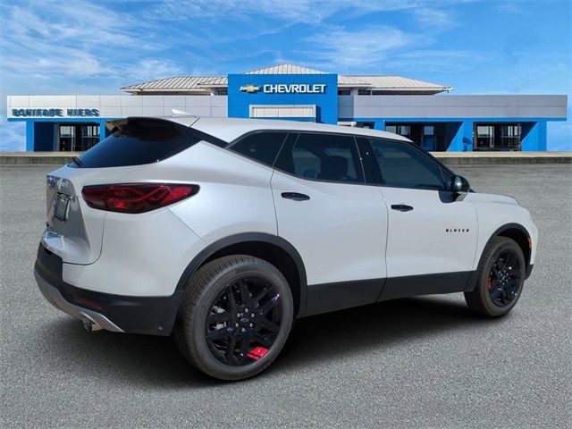 2025 Chevrolet Blazer LT