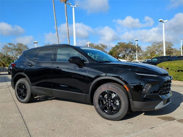 2025 Chevrolet Blazer LT