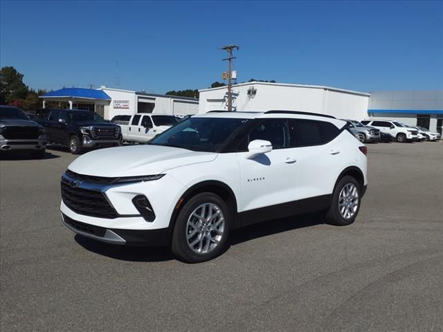 2025 Chevrolet Blazer LT