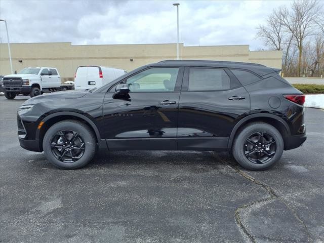 2025 Chevrolet Blazer LT