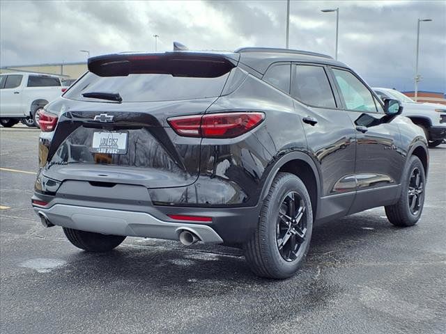 2025 Chevrolet Blazer LT