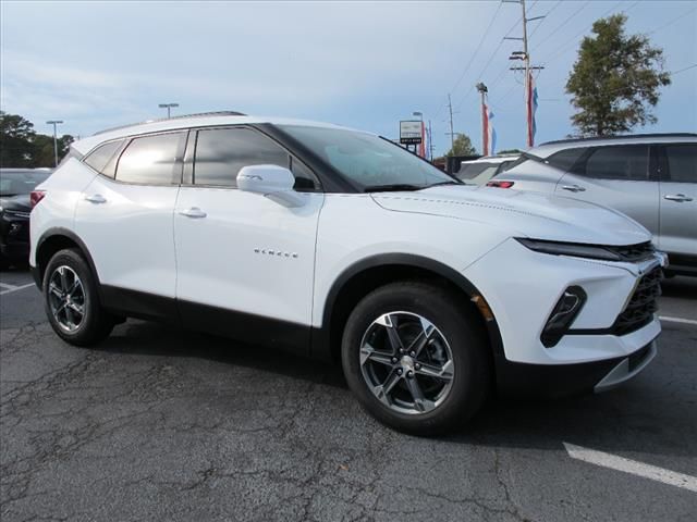 2025 Chevrolet Blazer LT