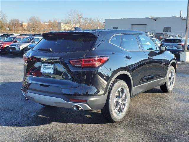 2025 Chevrolet Blazer LT