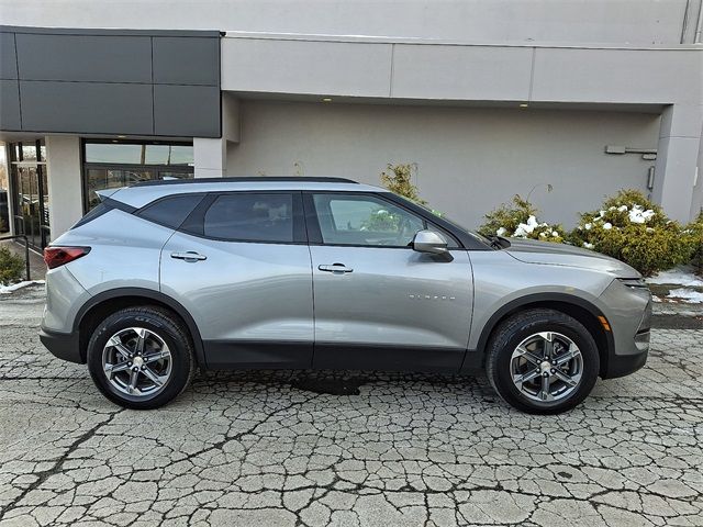 2025 Chevrolet Blazer LT
