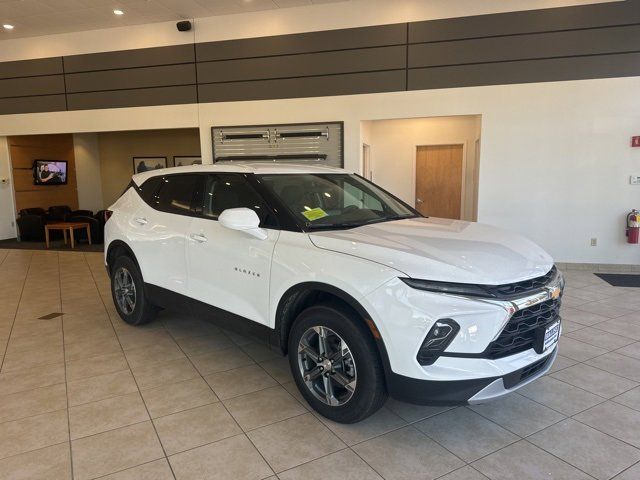 2025 Chevrolet Blazer LT