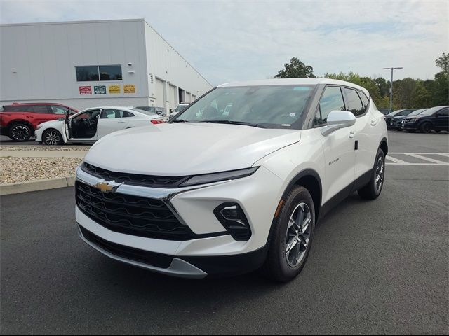 2025 Chevrolet Blazer LT