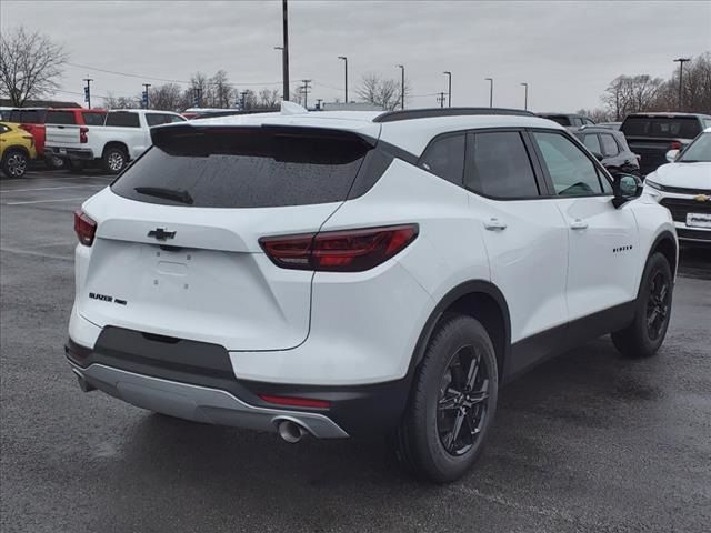 2025 Chevrolet Blazer LT