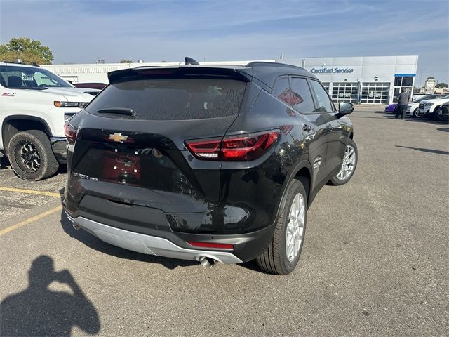 2025 Chevrolet Blazer LT