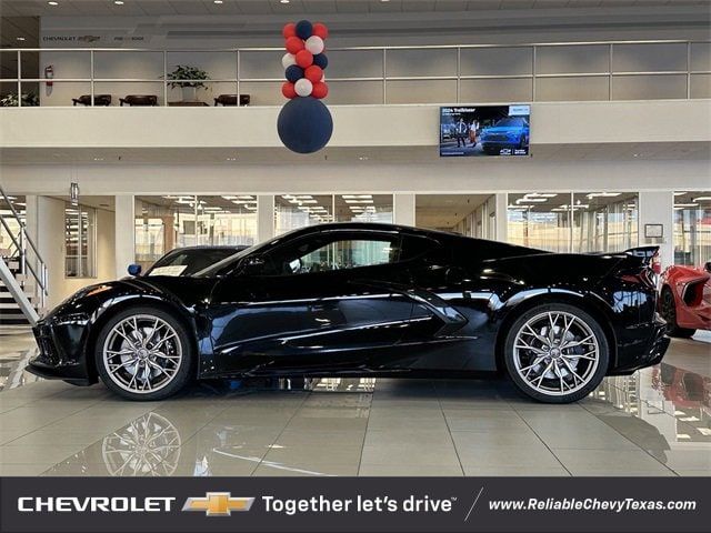 2025 Chevrolet Corvette 2LT