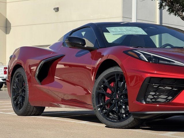 2025 Chevrolet Corvette 2LT