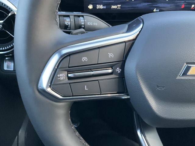 2025 Chevrolet Equinox AWD LT