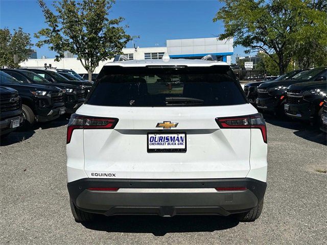 2025 Chevrolet Equinox FWD LT