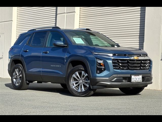 2025 Chevrolet Equinox FWD LT