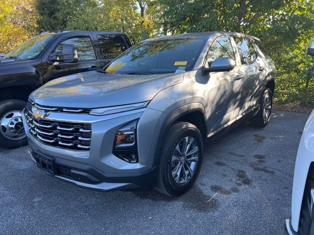 2025 Chevrolet Equinox FWD LT