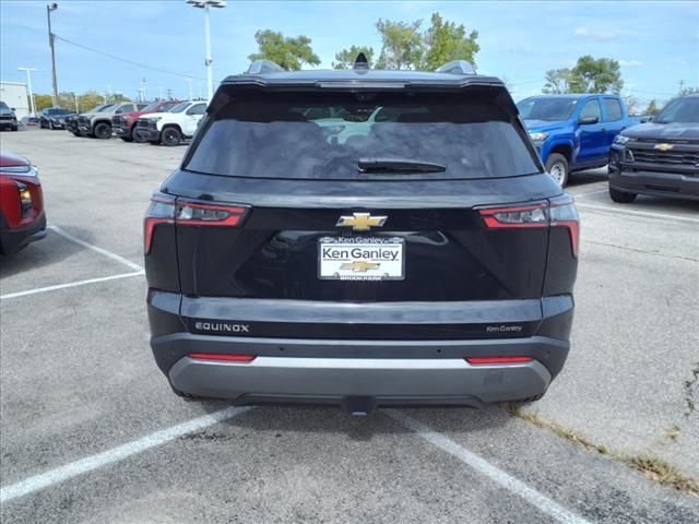 2025 Chevrolet Equinox FWD LT