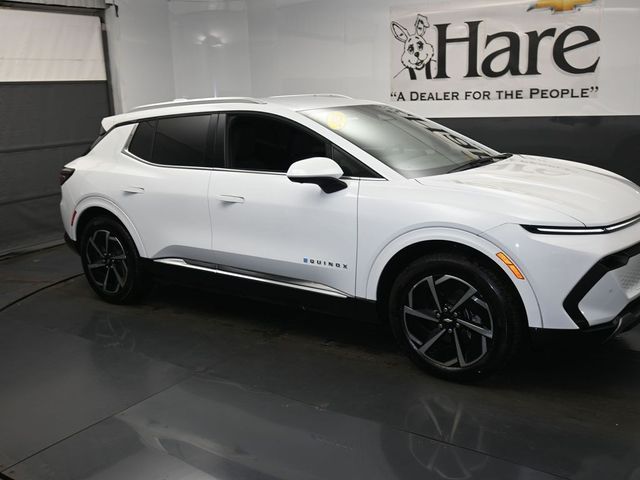 2025 Chevrolet Equinox EV LT