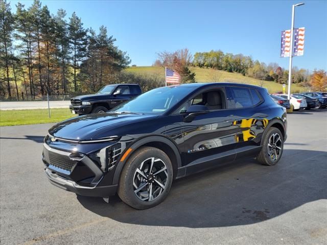 2025 Chevrolet Equinox EV LT