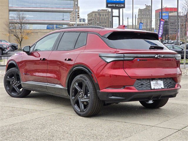 2025 Chevrolet Equinox EV RS