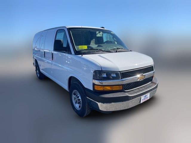 2025 Chevrolet Express Base