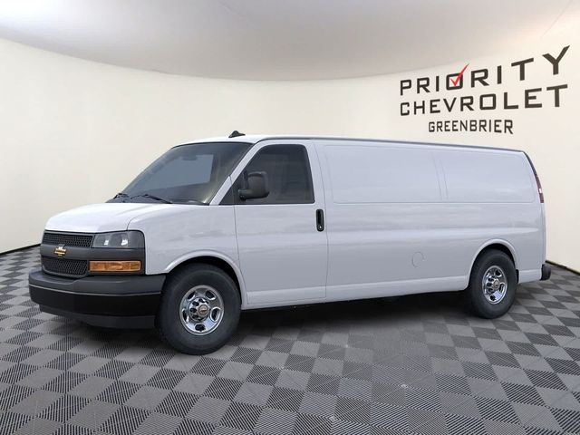 2025 Chevrolet Express Base