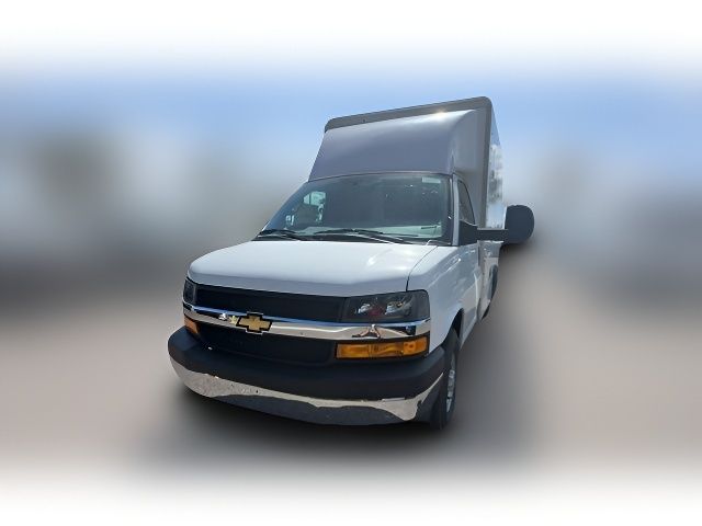 2025 Chevrolet Express Base