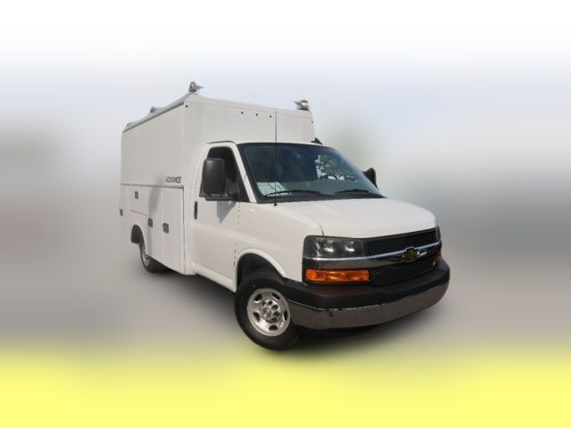 2025 Chevrolet Express Base