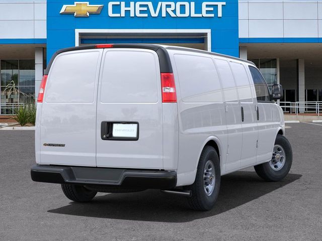 2025 Chevrolet Express Base