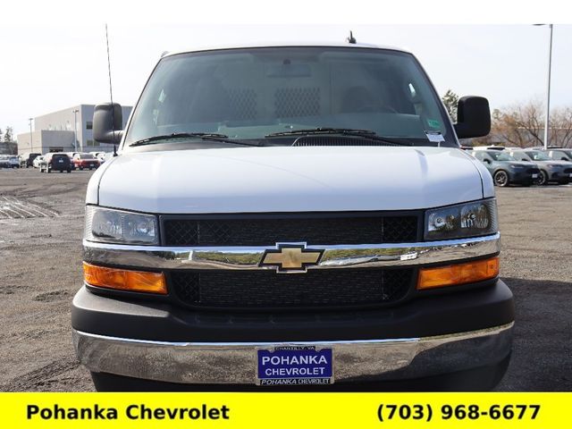 2025 Chevrolet Express Base