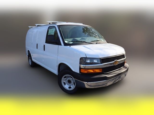 2025 Chevrolet Express Base