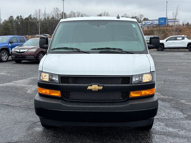 2025 Chevrolet Express Base