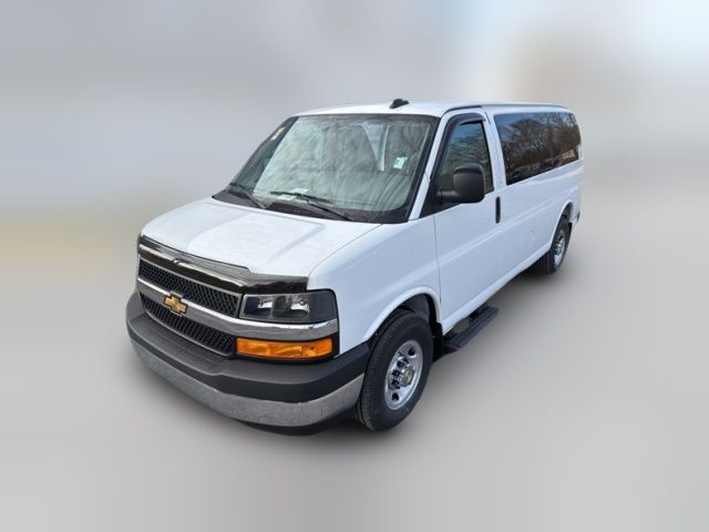 2025 Chevrolet Express LS
