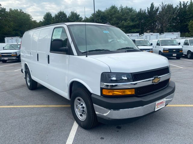 2025 Chevrolet Express Base