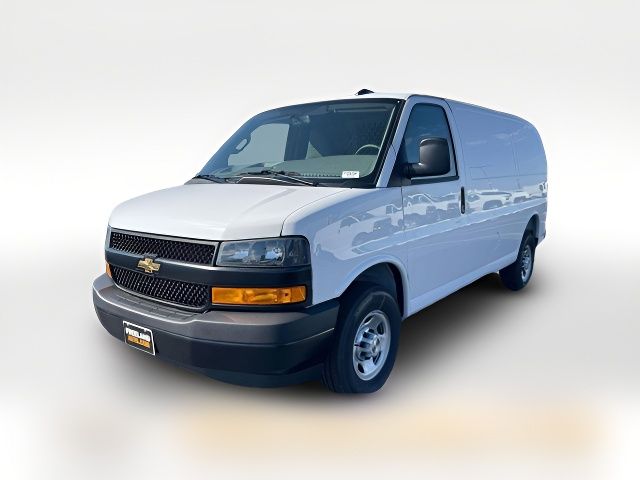 2025 Chevrolet Express Base