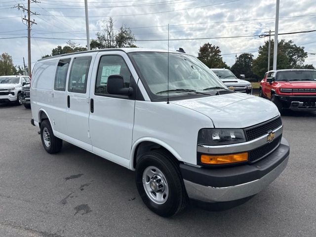 2025 Chevrolet Express Base