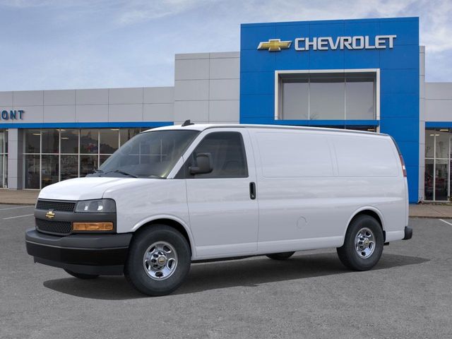 2025 Chevrolet Express Base