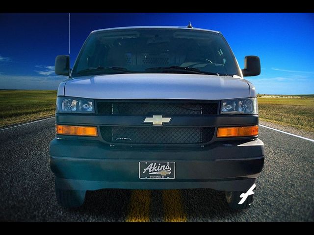 2025 Chevrolet Express Base