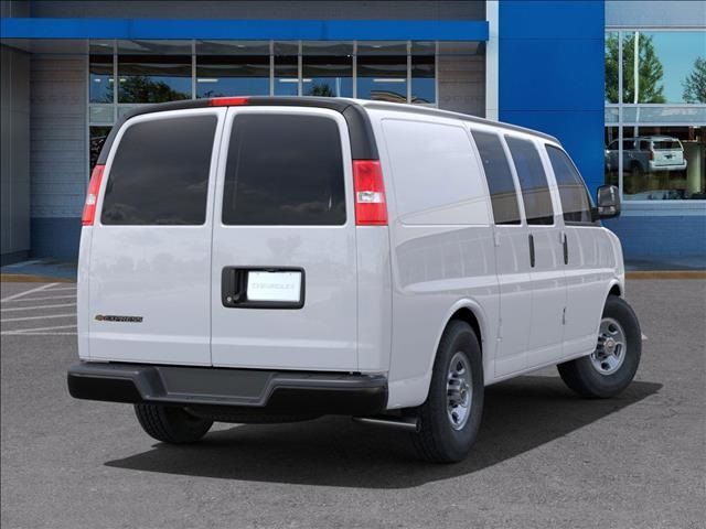 2025 Chevrolet Express Base