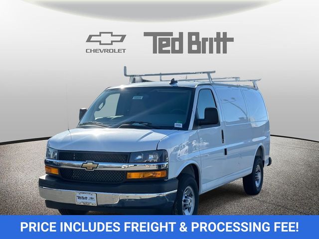 2025 Chevrolet Express Base