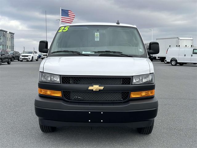 2025 Chevrolet Express Base