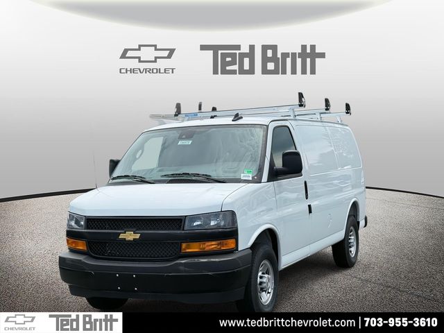 2025 Chevrolet Express Base