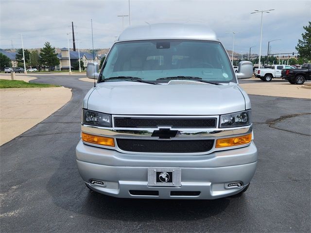 2025 Chevrolet Express Base