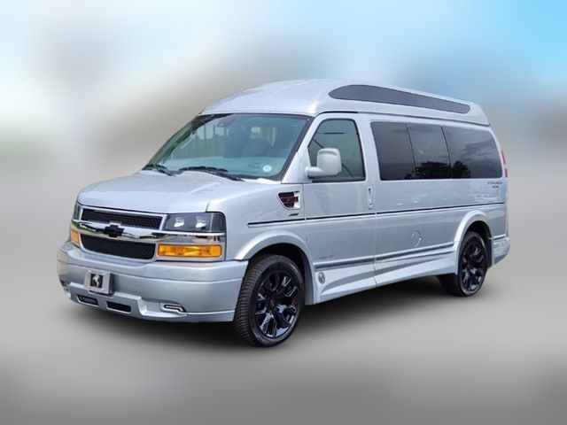 2025 Chevrolet Express Base