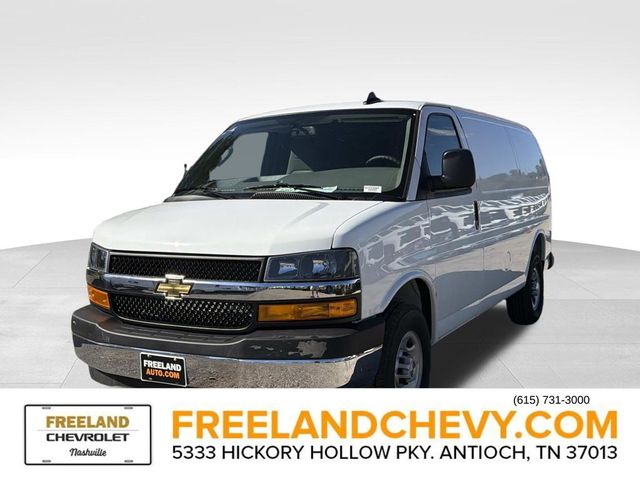 2025 Chevrolet Express Base