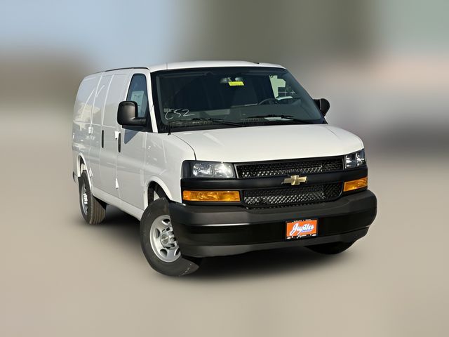 2025 Chevrolet Express Base
