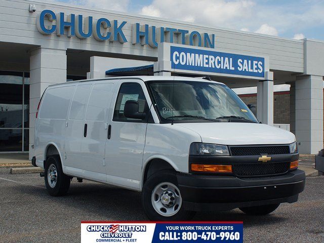 2025 Chevrolet Express Base